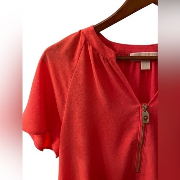 Michael Kors Coral  V-Neck Tunic With Zipper Size Medium - Picture 4 of 7